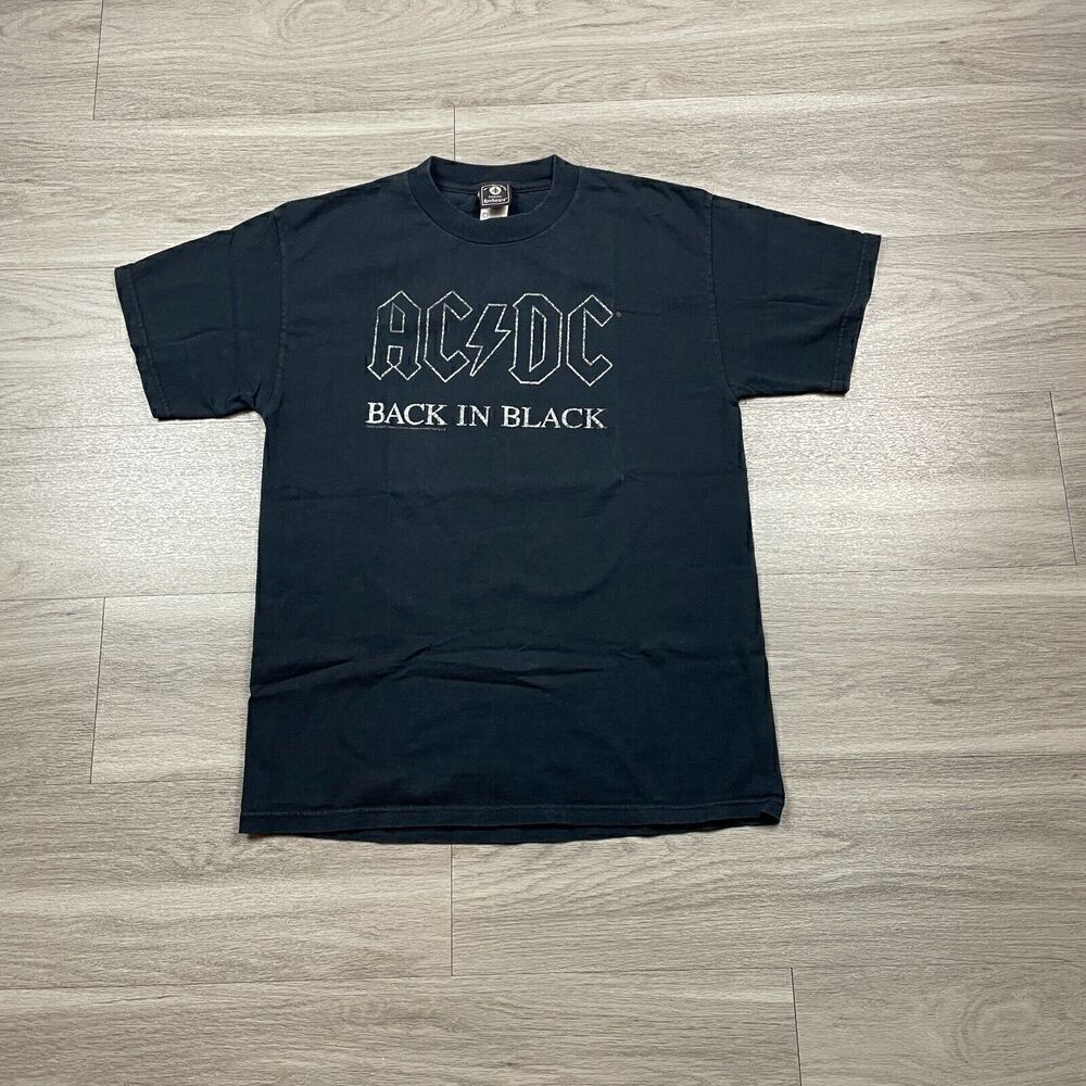 Vintage Shirt Mens Medium Large Black AC/DC Back on Black Music 2005 Rock Band